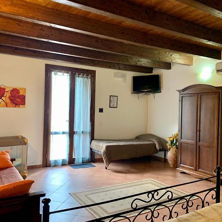 Agriturismo Tenute Pispisa Segesta Calatafimi Buitenkant foto
