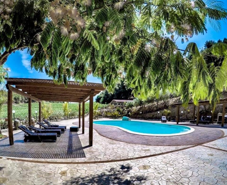 Agriturismo Tenute Pispisa Segesta Calatafimi Buitenkant foto