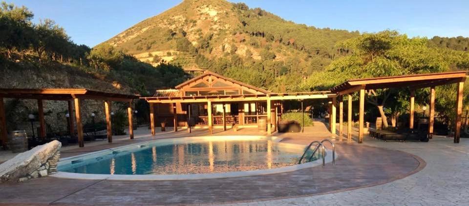 Agriturismo Tenute Pispisa Segesta Calatafimi Buitenkant foto