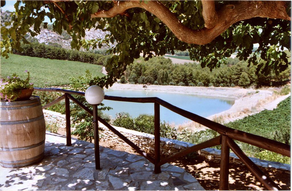 Agriturismo Tenute Pispisa Segesta Calatafimi Buitenkant foto